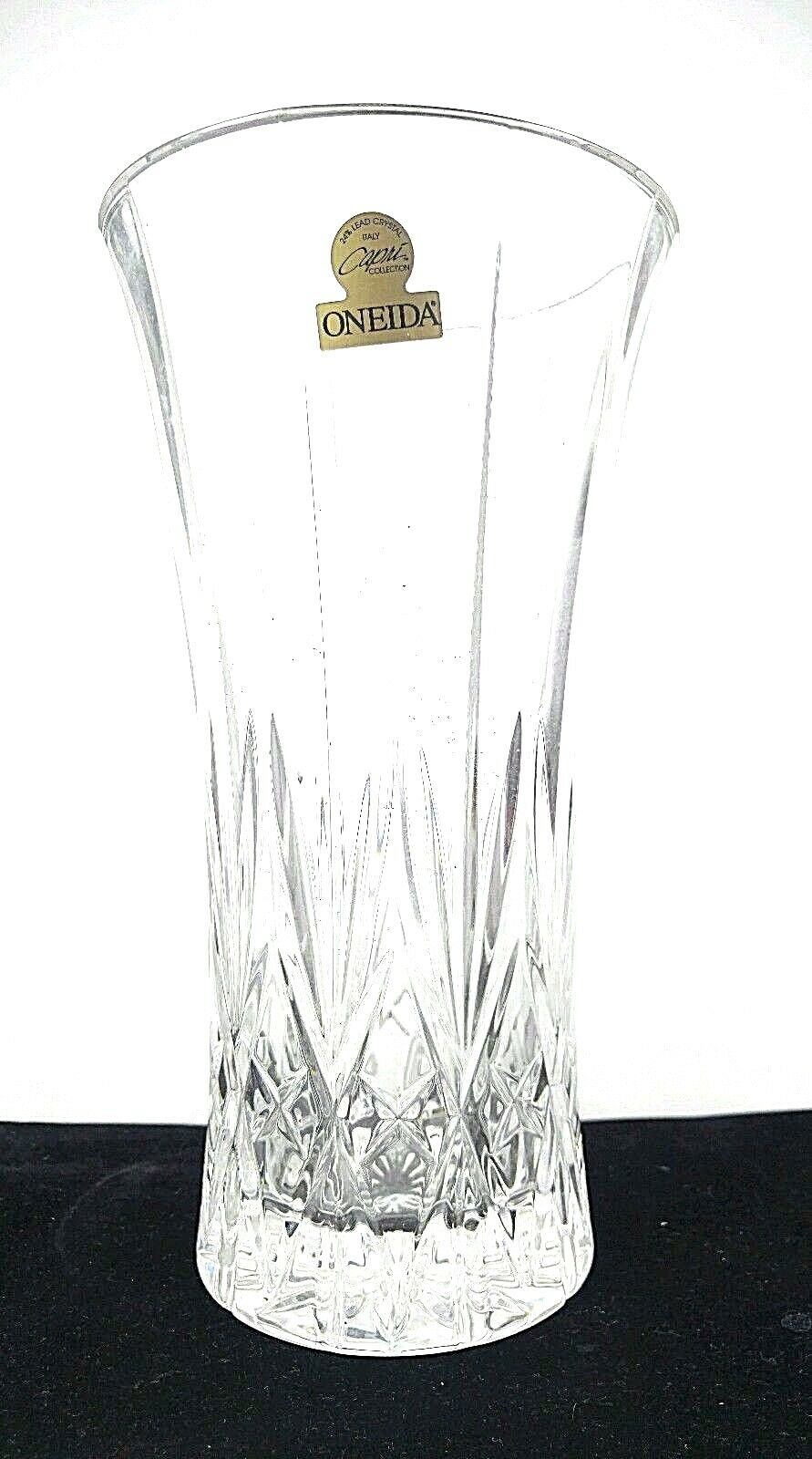 24% Lead Crystal Italy Oneida Capri Collection Glass Diamond Vase 9.75"