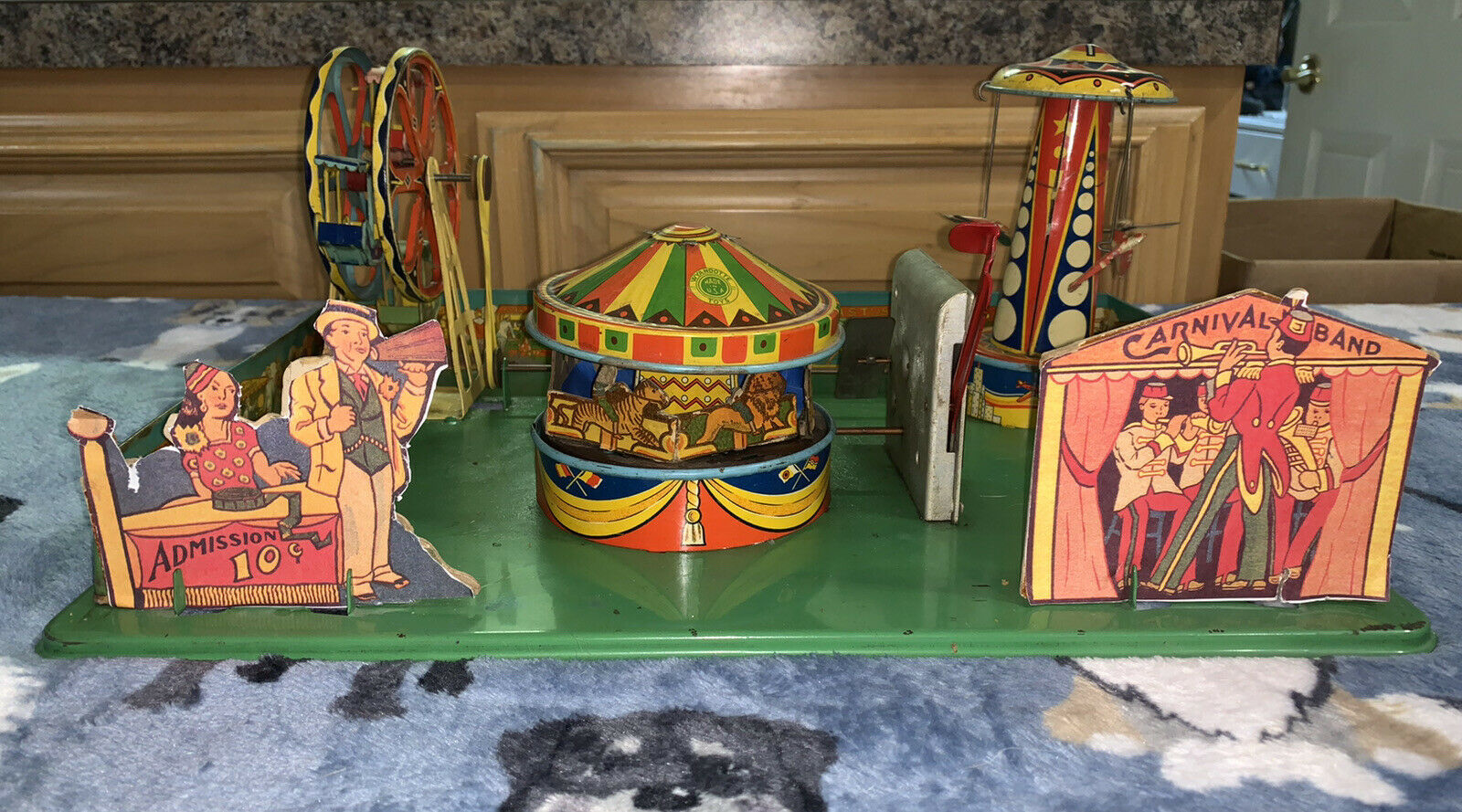 Wyandotte Carnival Circus, Tin Litho Lever Wind-up Vintage1930's