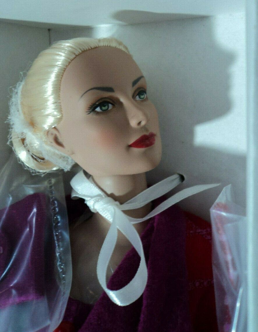 2004 Tonner/effenbee 16" Brenda Starr Reporter  City Sophisticate Doll Nrfb!