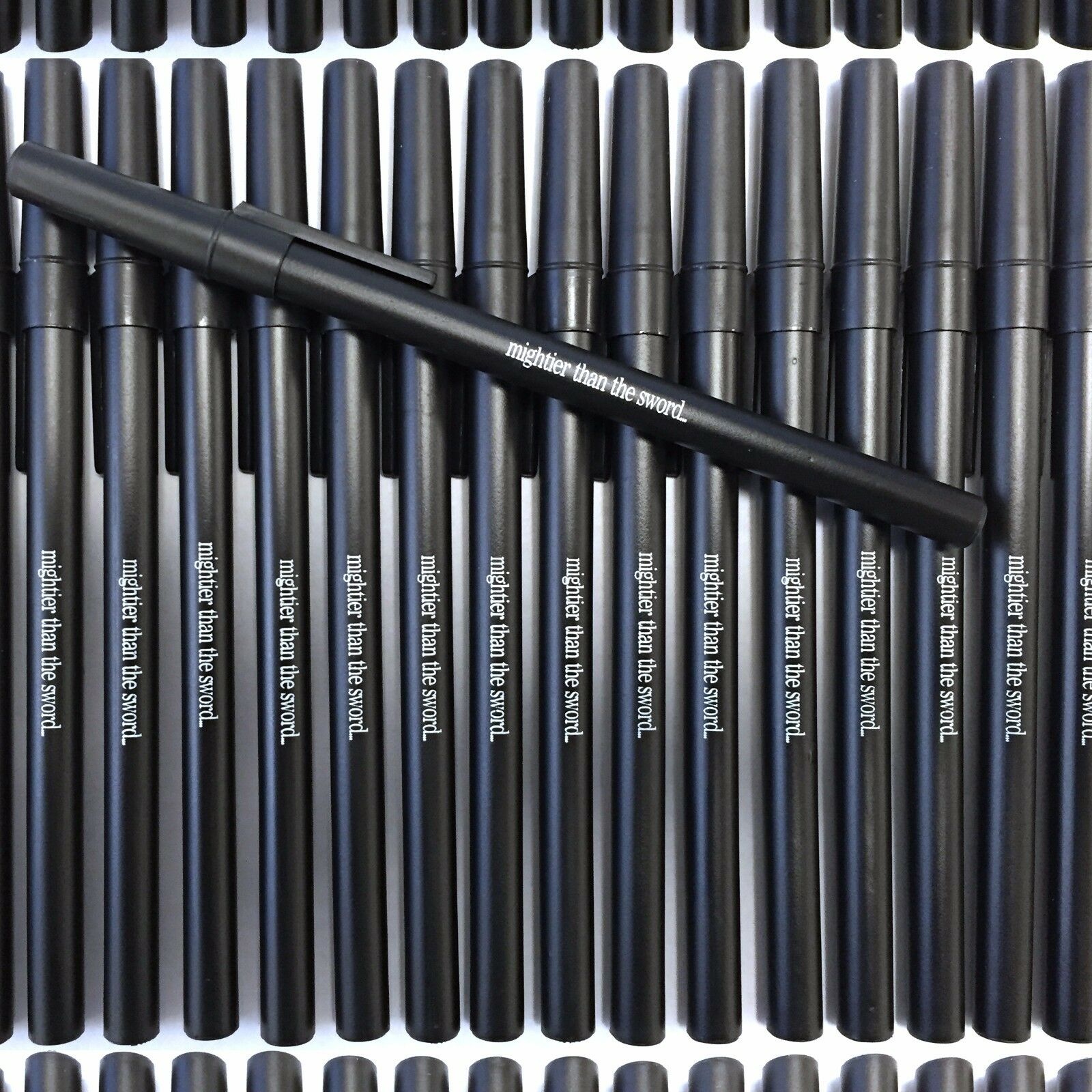 Misprint Pens 50 Pcs Ball Point Ink Wholesale Lot Bic Round Stic Style Black Cap