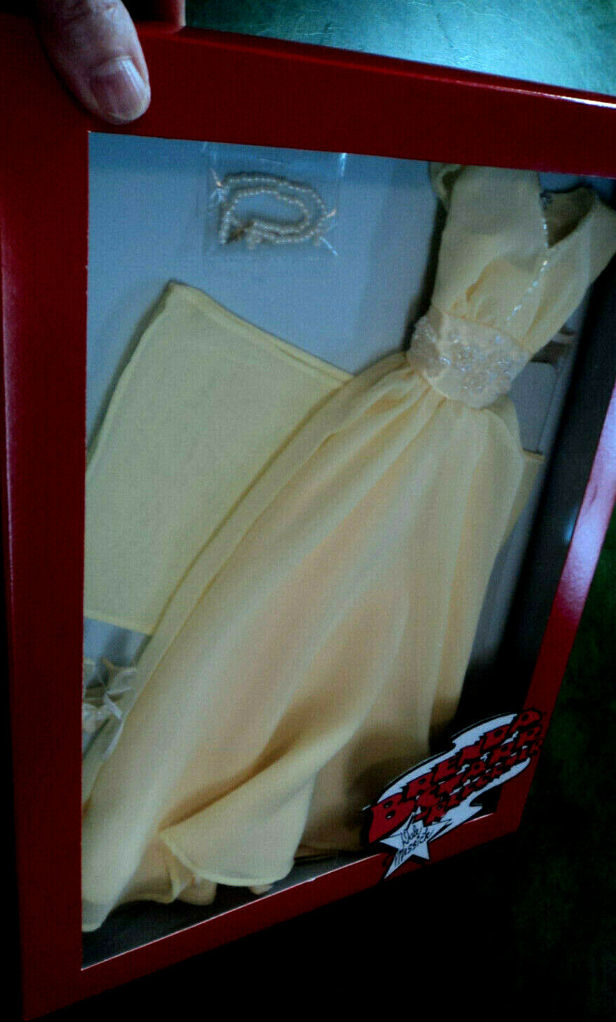 2004 Tonner/effanbee 16" Brenda Starr Reporter Royal Wedding Outfit Nrfb!