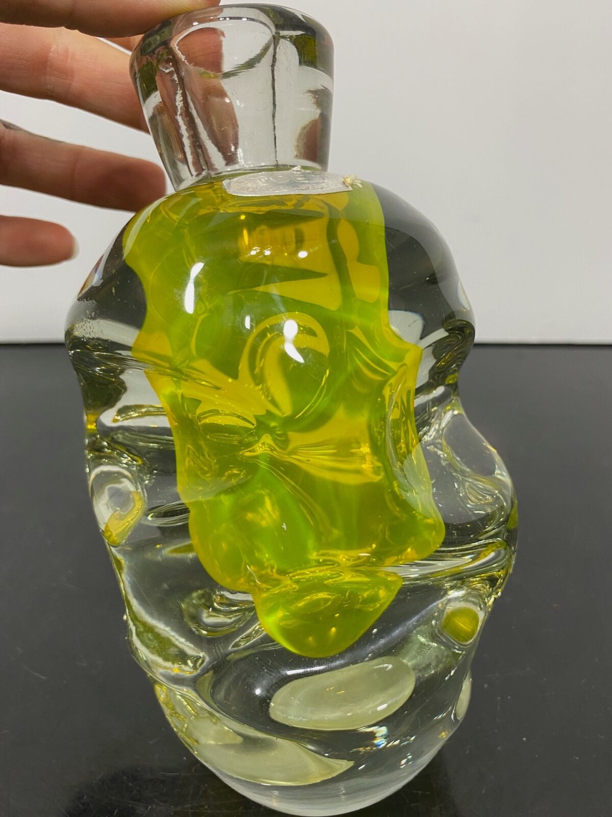 Vtg Neon Green Interior Italian Art Glass Sculpture Vase