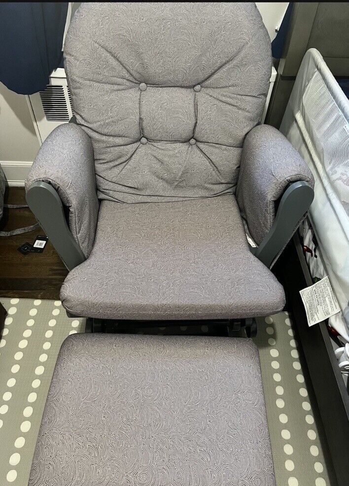 Windsor Glider And Ottoman Gray With Gray Cushion