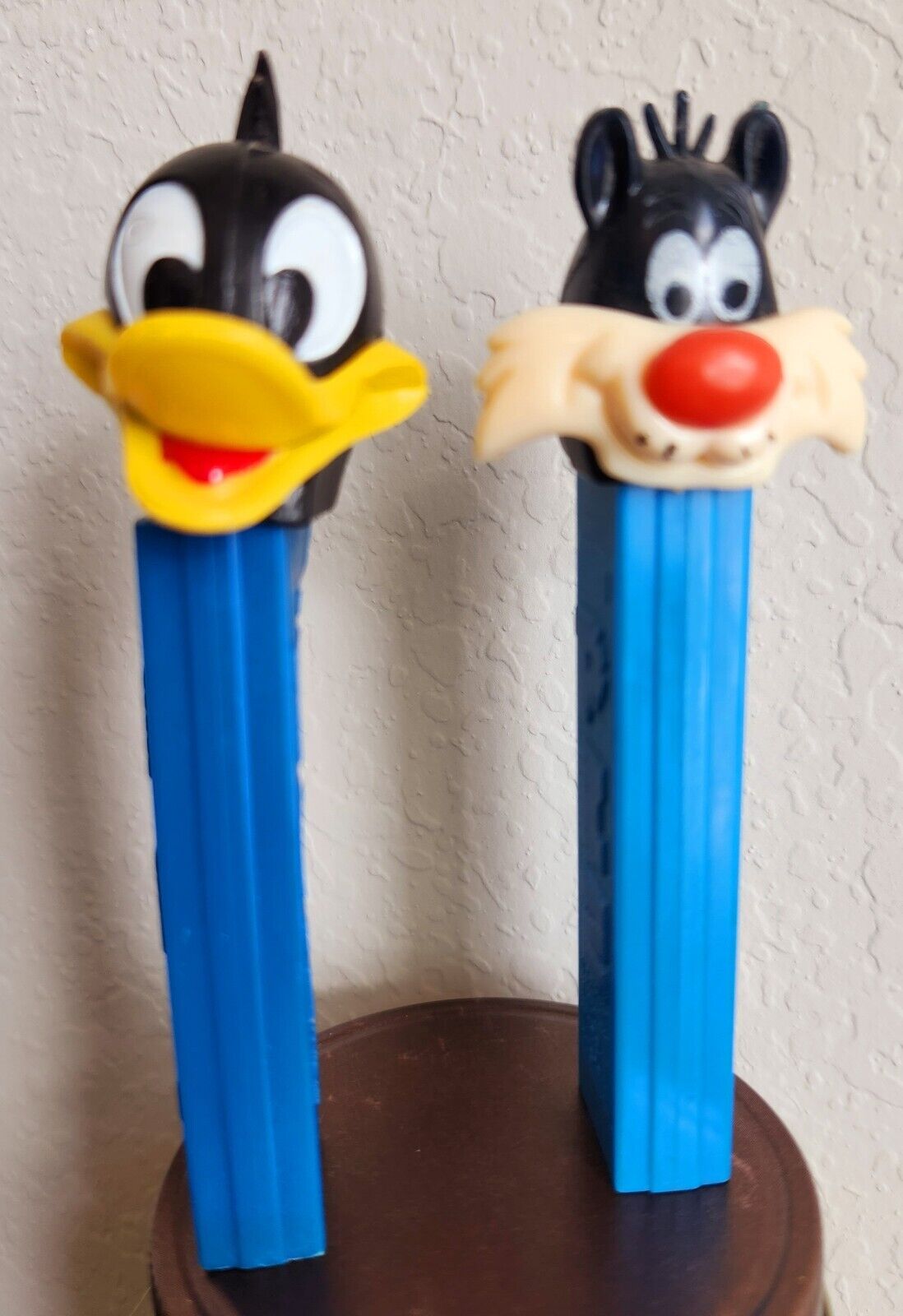 Vintage Pez No Feet. Daffy Duck And Sylvester The Cat. Great Loony Toons Friends