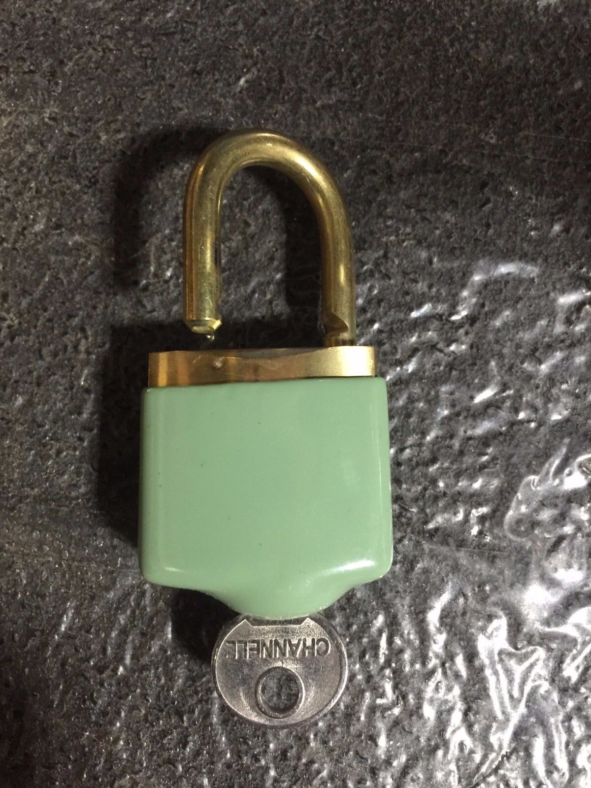 Channell Commercial Corp  - Padlock - Cpl125b